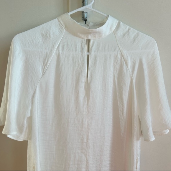 Keyhole silk blouse - Picture 1 of 4